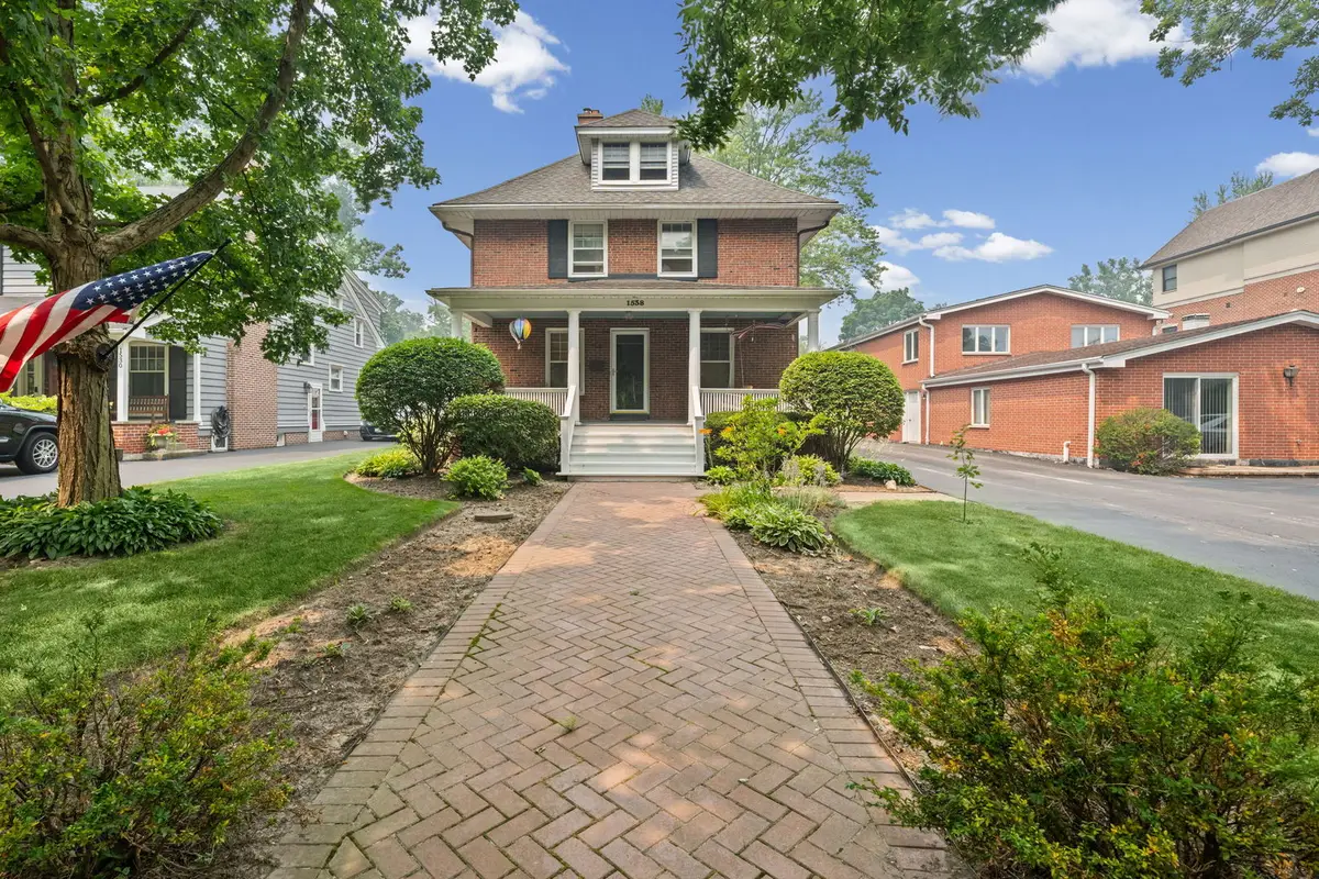 1538 Oakwood Avenue, Highland Park, IL 60035 - #1