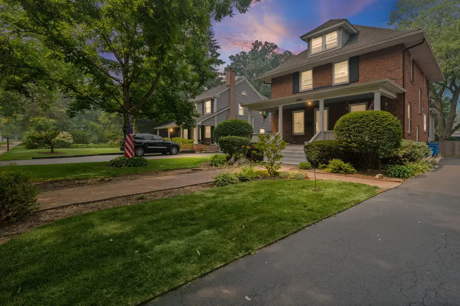 1538 Oakwood Avenue, Highland Park, IL 60035 - #3