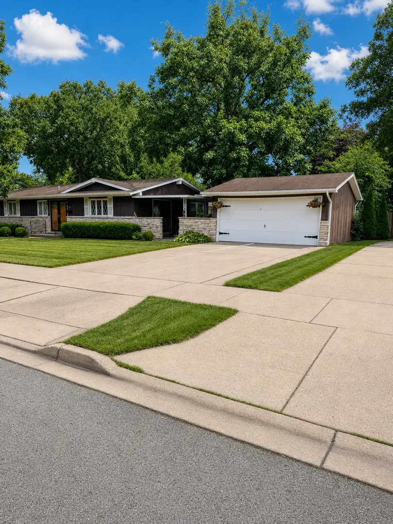 2805 Wall Avenue, Waukegan, IL 60087 - #3