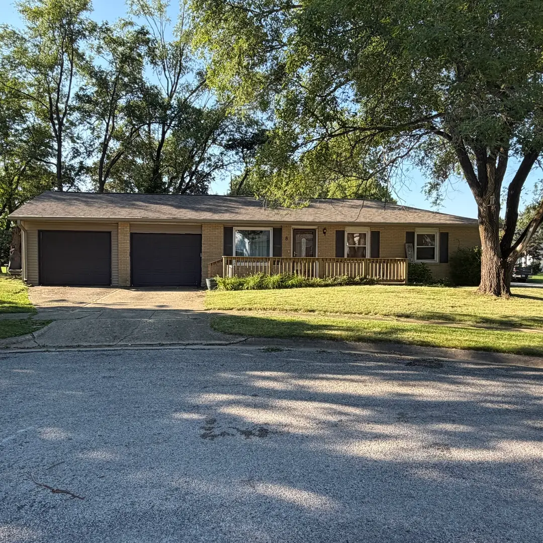 8 Sandburg Court, Clinton, IL 61727 - #1