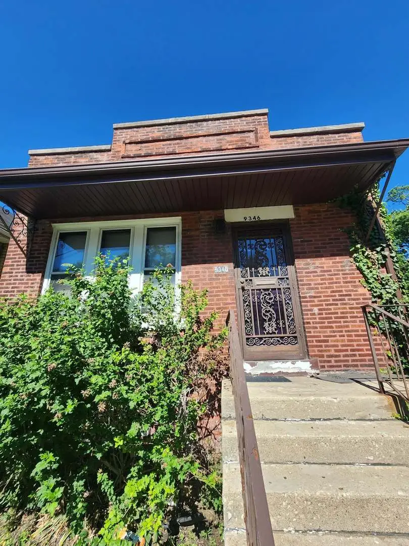 9346 S Woodlawn Avenue, Chicago, IL 60619 - #1