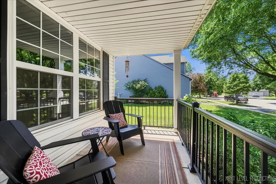 675 Parker Court, Geneva, IL 60134 - #2