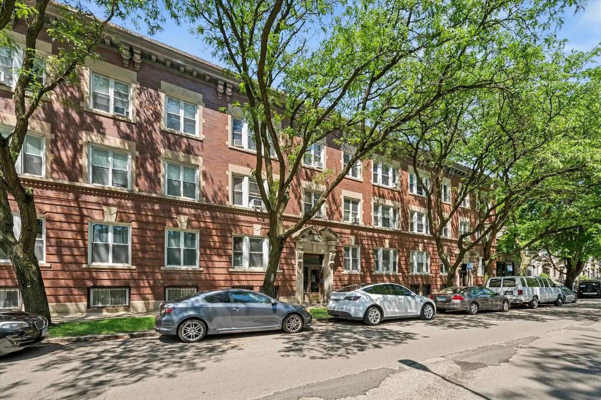 5052 S Blackstone Avenue #2, Chicago, IL 60615 - #1