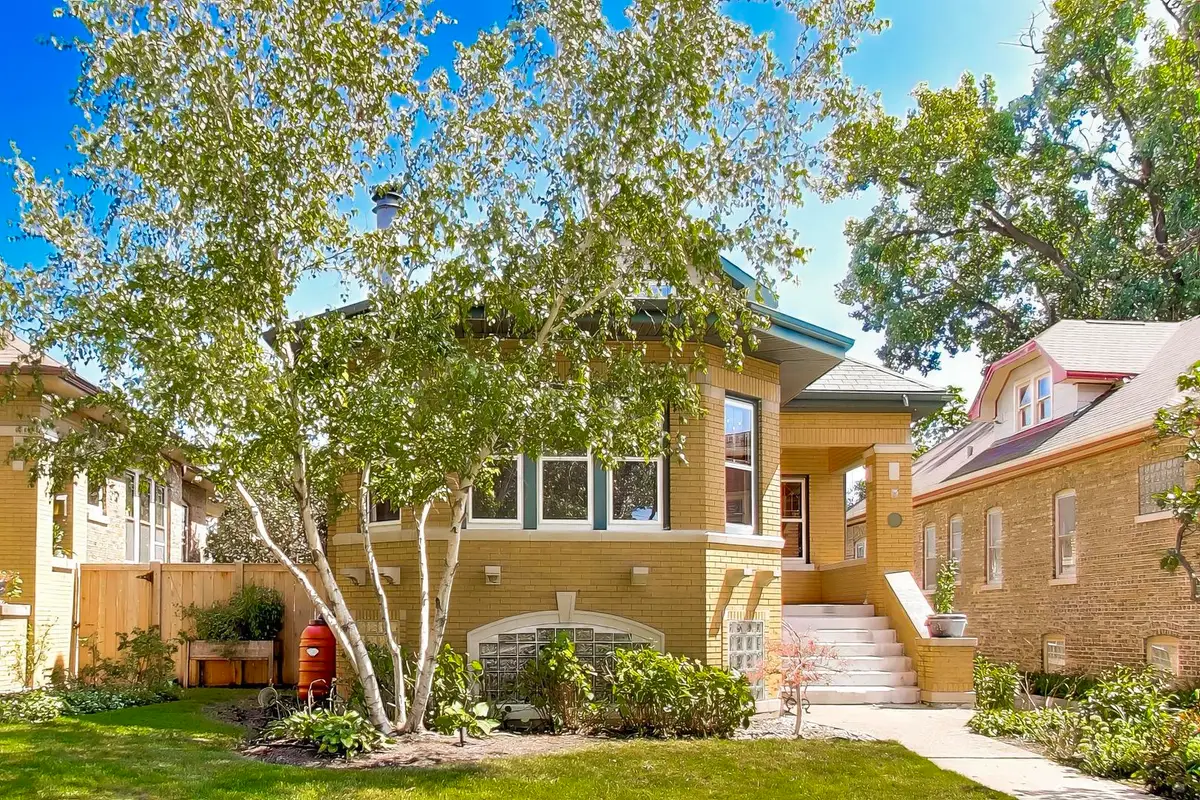 1212 N Ridgeland Avenue, Oak Park, IL 60302 - #1