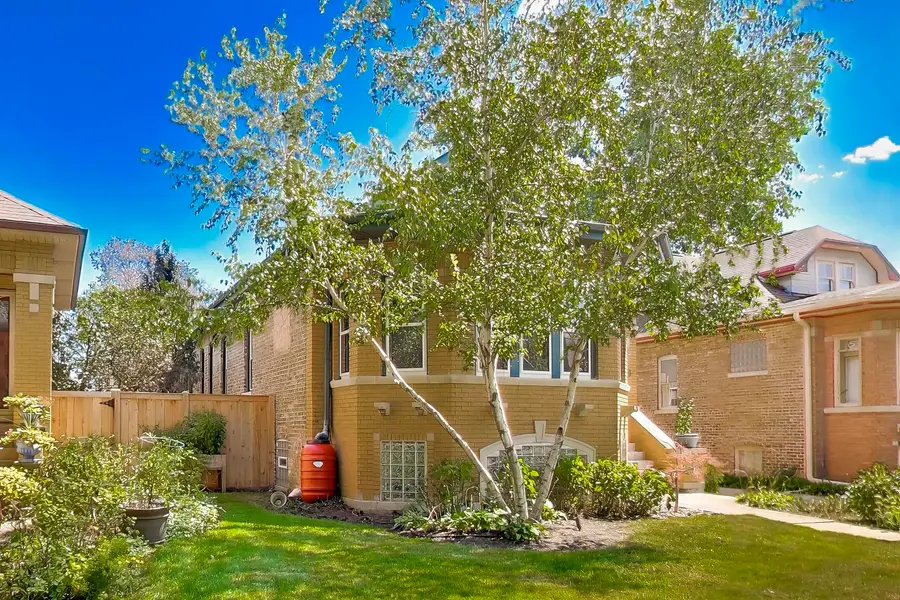 1212 N Ridgeland Avenue, Oak Park, IL 60302 - #3