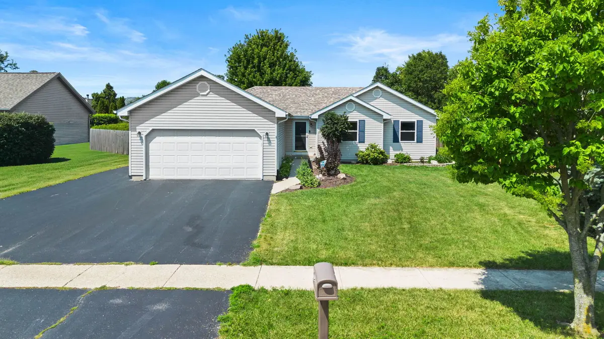 911 Cottonwood Drive, Elwood, IL 60421 - #1