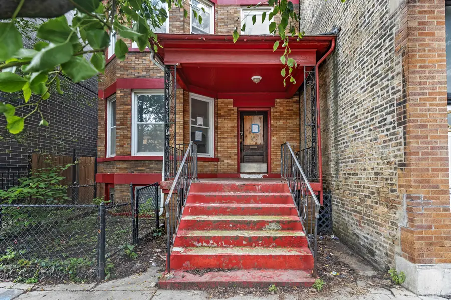 1907 W Irving Park Road, Chicago, IL 60613 - #2
