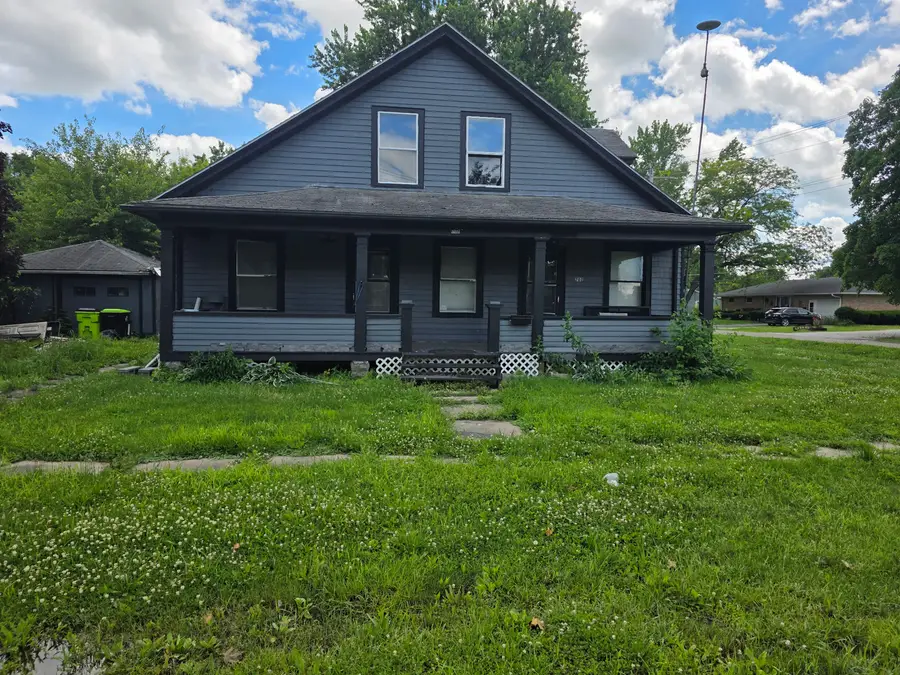 702 Locust Street, Carthage, IL 62321 - #2