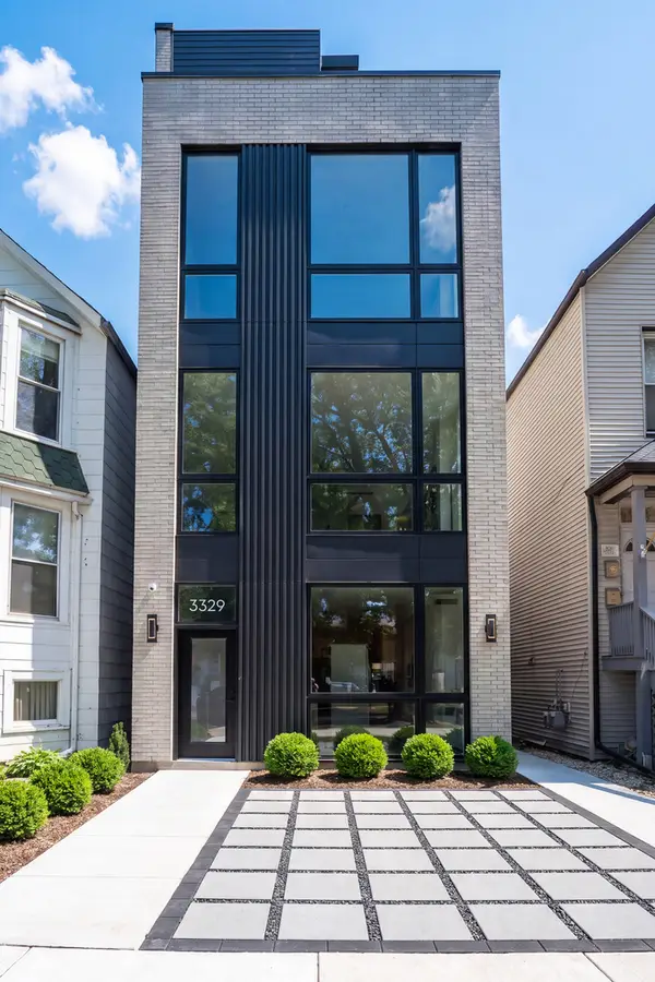 3329 N Whipple Street #2, Chicago, IL 60618