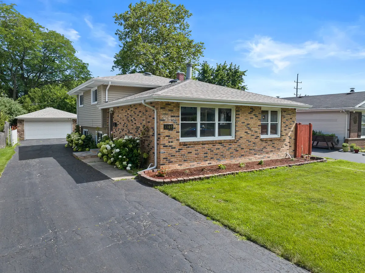 1309 Wilson Avenue, Wheaton, IL 60189 - #1