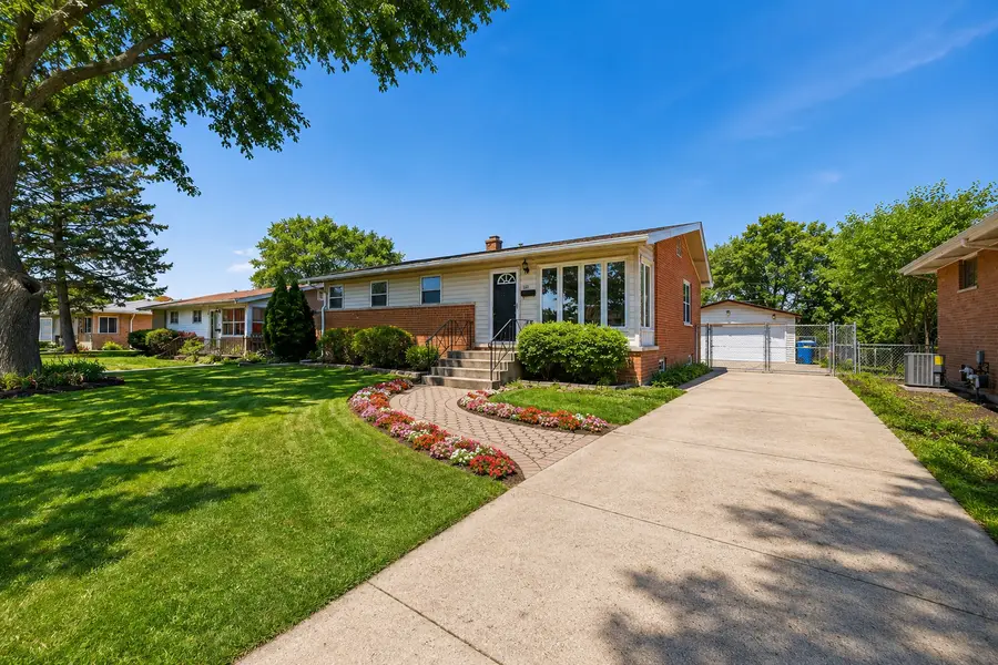 322 E Alden Drive, Addison, IL 60101 - #2
