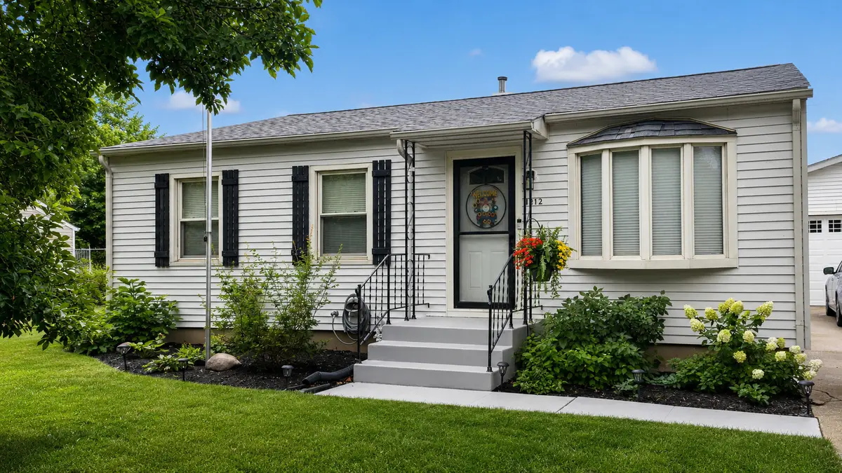 1312 Dakota Drive, Ottawa, IL 61350 - #1