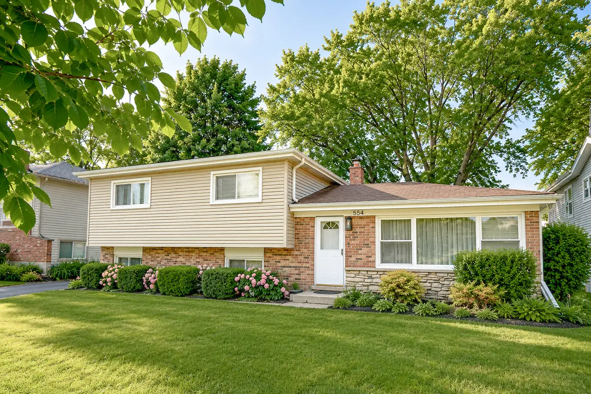554 Patton Drive, Buffalo Grove, IL 60089 - #1