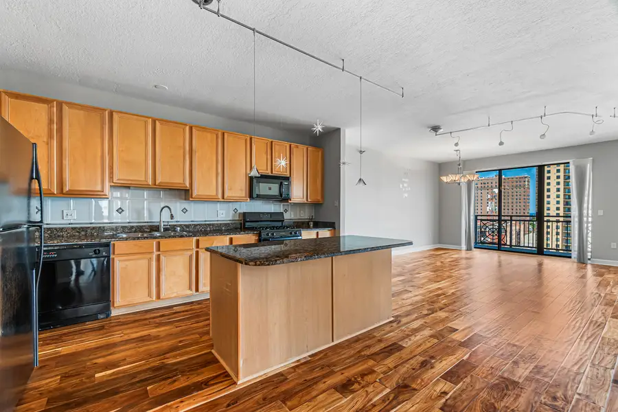 5 E 14th Place #1304, Chicago, IL 60605 - #2