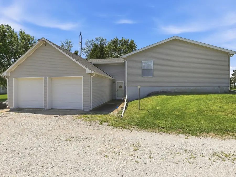 10078 State Route 9, Hoopeston, IL 60942 - #3