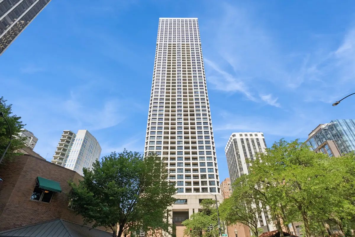 1030 N State Street #33J, Chicago, IL 60610 - #1