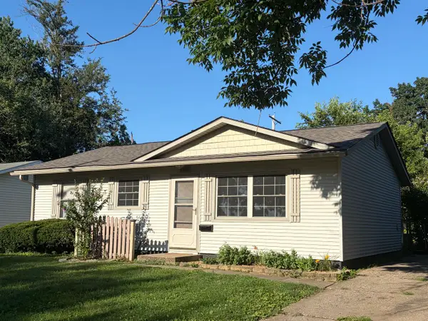 1527 Center Granview Drive, Quincy, IL 62301
