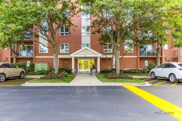 100 N Milwaukee Avenue #503, Wheeling, IL 60090