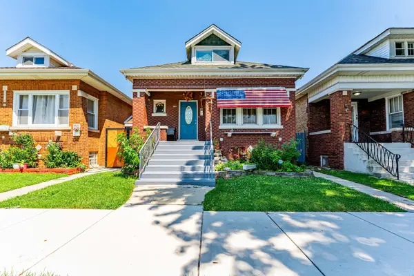 5933 S Sacramento Avenue, Chicago, IL 60629