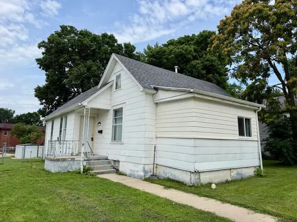703 Park Place, Sterling, IL 61081