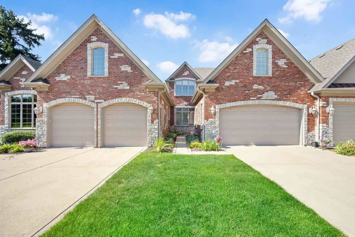 2454 Durand Drive, Downers Grove, IL 60516 - #1