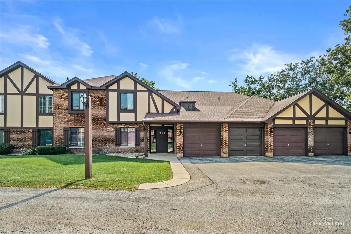 1623 Salisbury Court #C, Wheaton, IL 60187 - #1