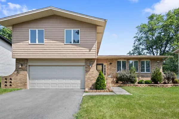 5226 Riverside Drive, Richton Park, IL 60471