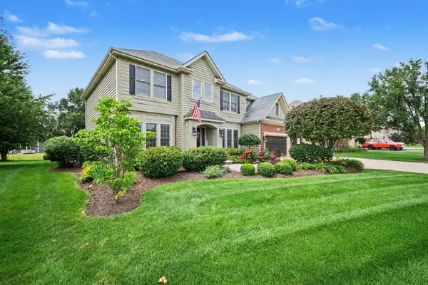 430 Pheasant Hill Drive, North Aurora, IL 60542