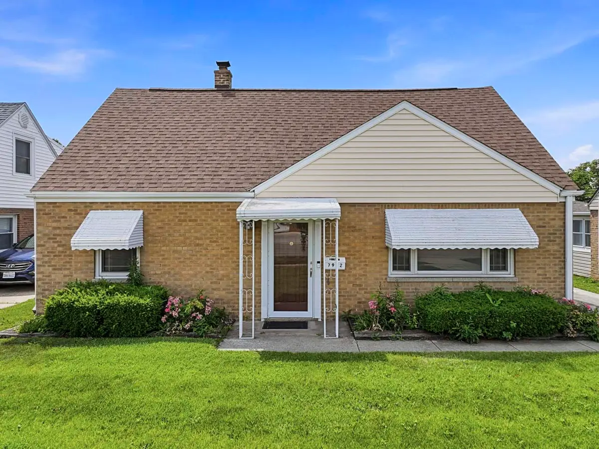 7922 N Waukegan Road, Niles, IL 60714 - #1
