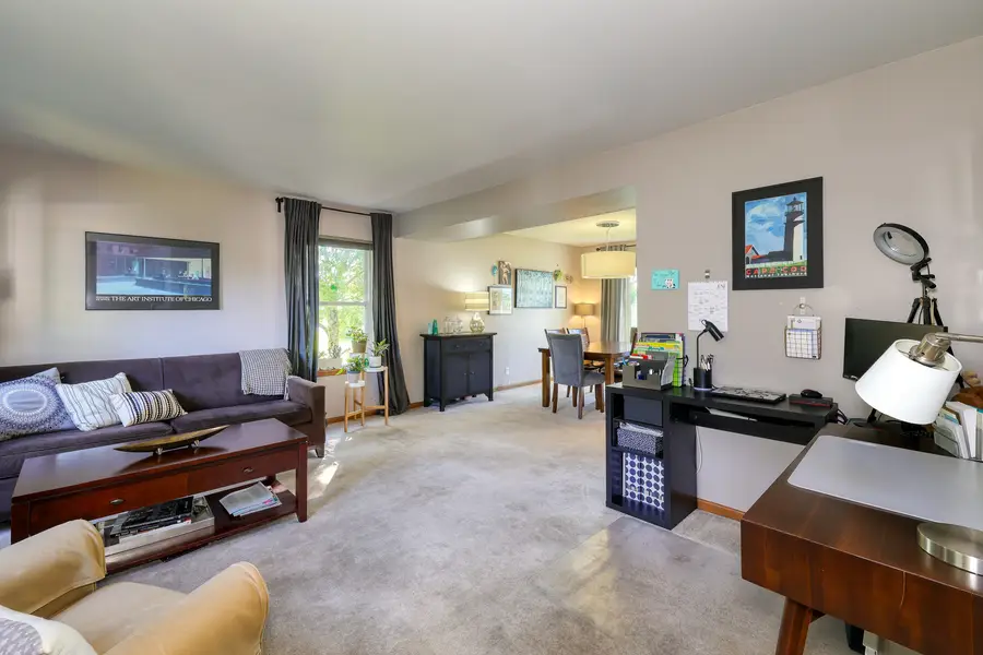 1471 Holbrook Lane, Batavia, IL 60510 - #3