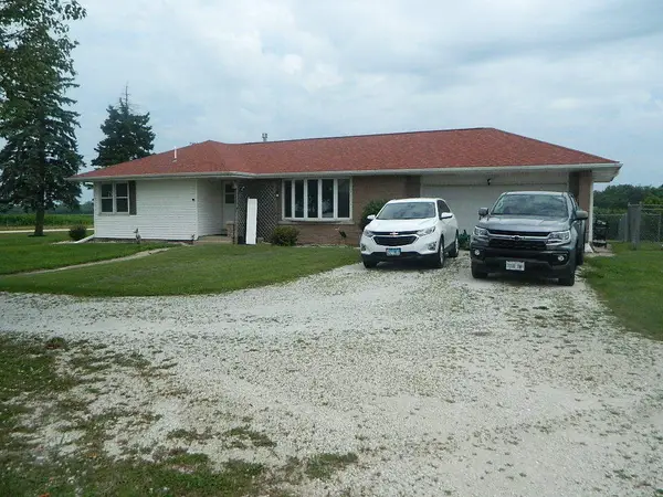 3669 N 13000 Road, Bonfield, IL 60913