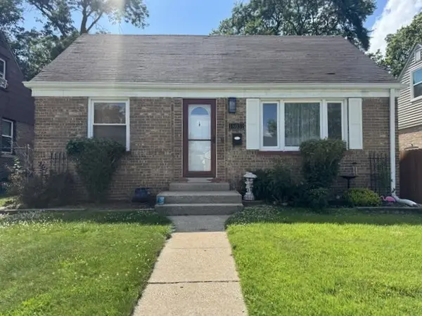 18032 Commercial Avenue, Lansing, IL 60438