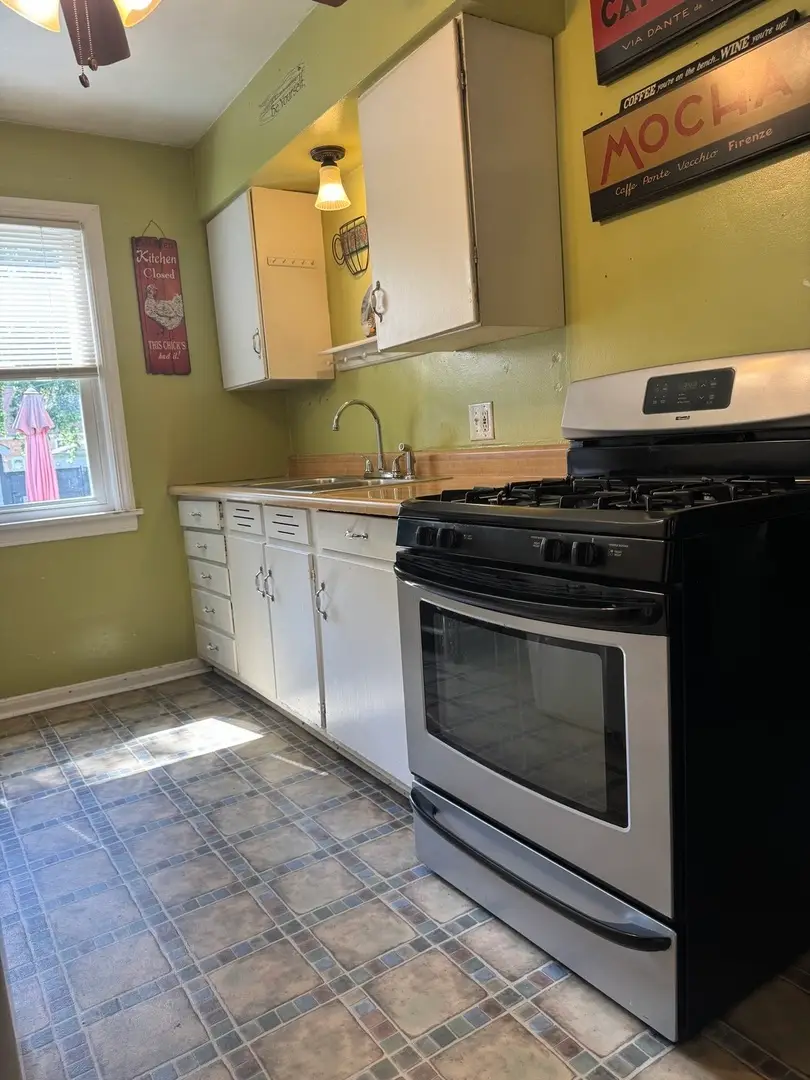18032 Commercial Avenue, Lansing, IL 60438 - #2