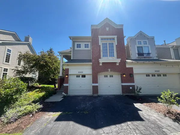 3325 Rosecroft Lane, Naperville, IL 60540