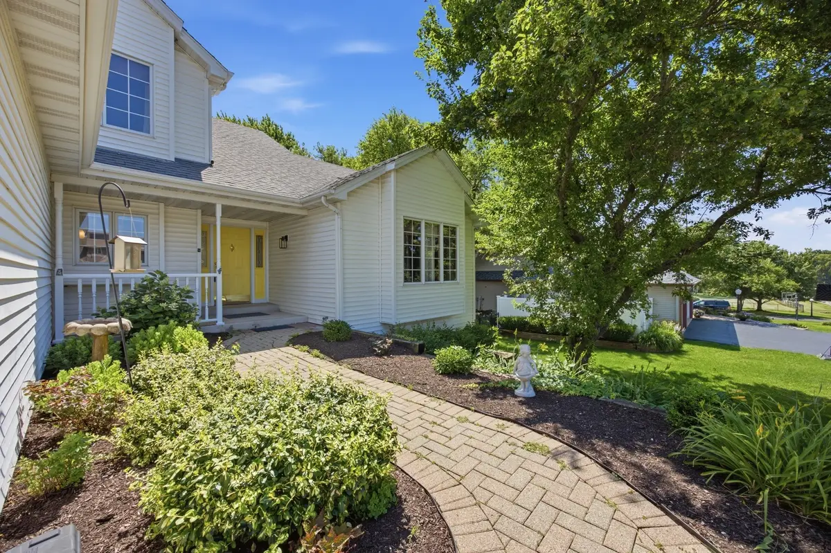 11497 Ridgecrest Drive, Roscoe, IL 61073 - #1