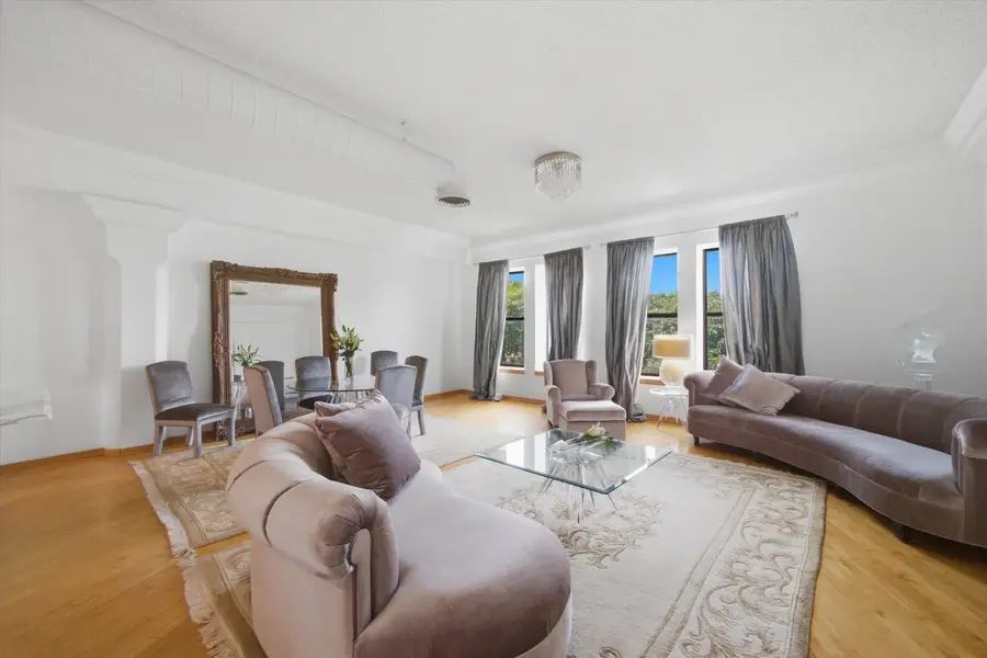 3323 N Paulina Street #3f, Chicago, IL 60657 - #3