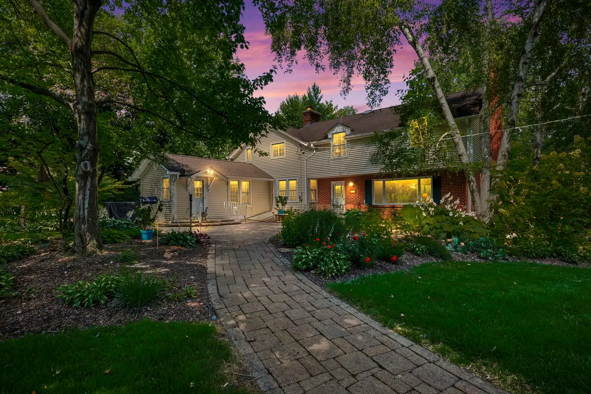 354 Ela Road, Inverness, IL 60067 - #1