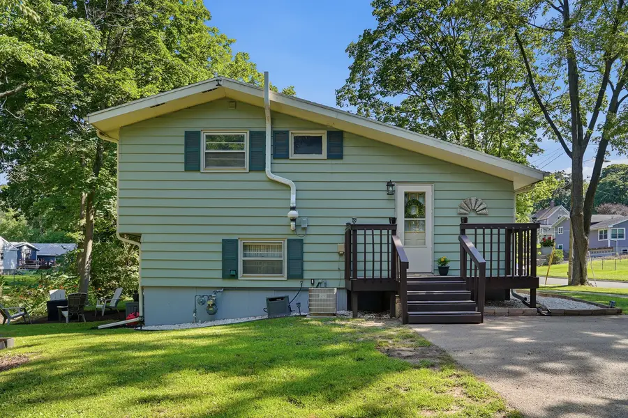 1104 Elm Place, Dixon, IL 61021 - #3