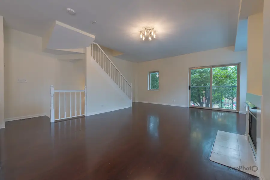 2601 S Emerald Avenue, Chicago, IL 60616 - #3