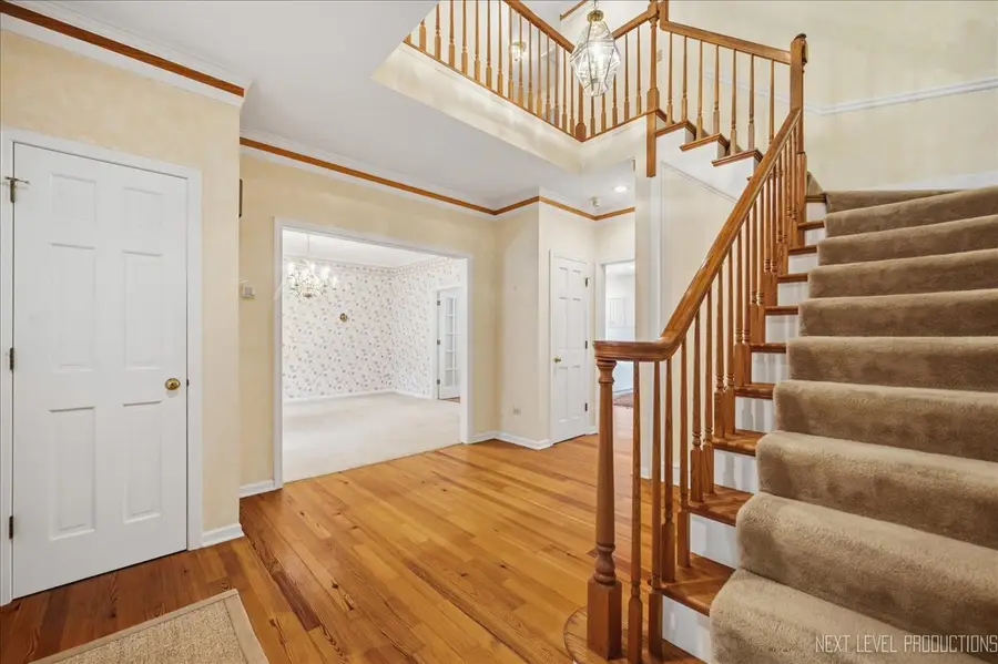 501 Pin Oak Court, Saint Charles, IL 60174 - #2