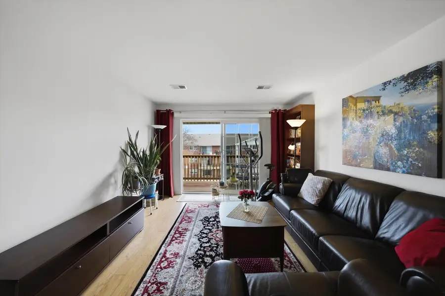 6135 W 94th Street #C8, Oak Lawn, IL 60453 - #3
