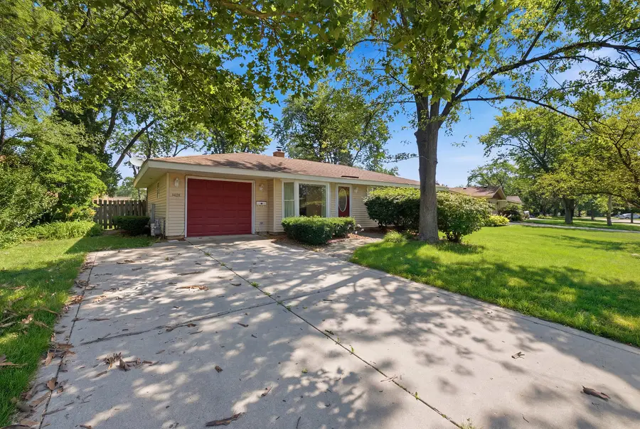 1624 W Weathersfield Way, Schaumburg, IL 60193 - #3