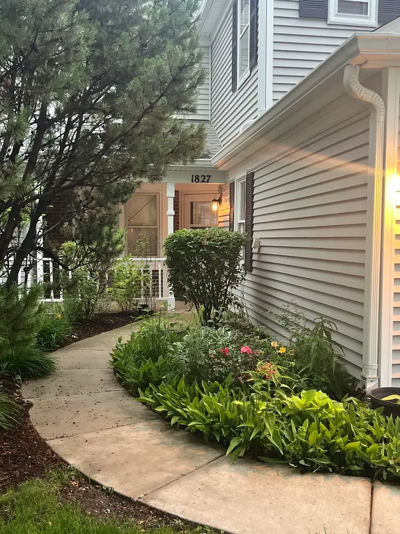 1827 Pebble Beach Circle, Elk Grove Village, IL 60007 - #2