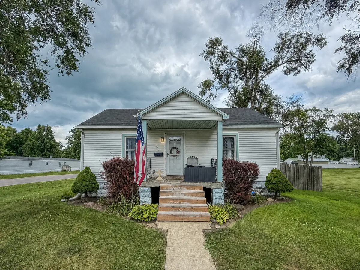 626 N Carico Street, Tuscola, IL 61953 - #1