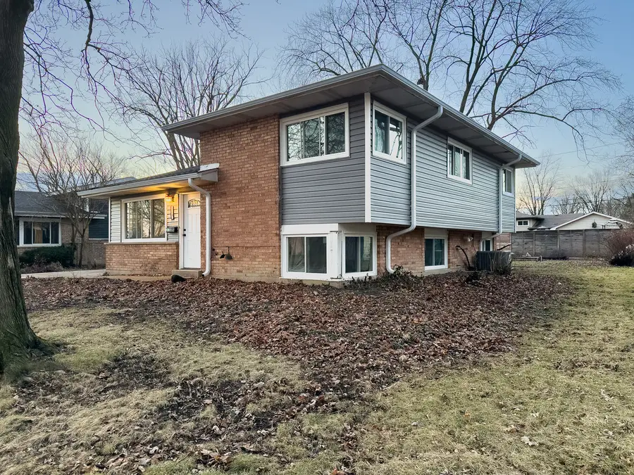 305 Winnebago Street, Park Forest, IL 60466 - #3