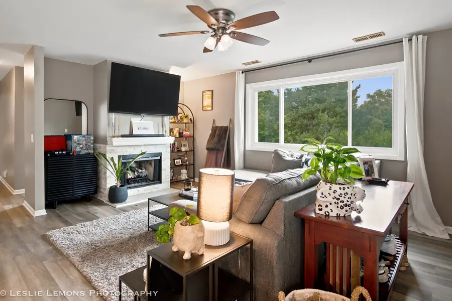 446 Valley Drive #201, Naperville, IL 60563 - #2
