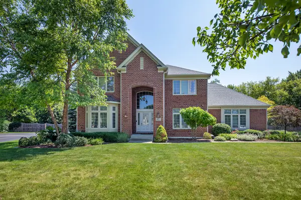 1927 Alexandra Court, Northbrook, IL 60062