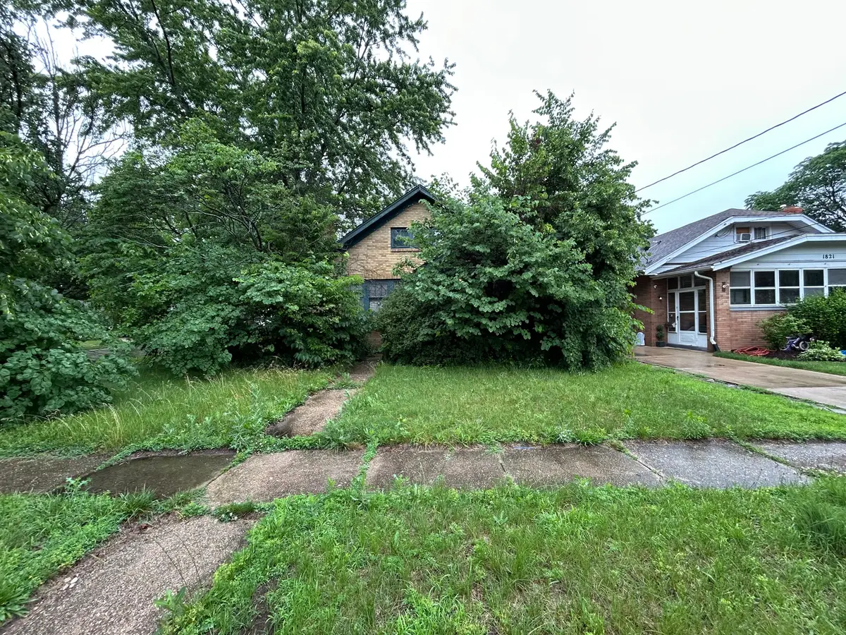 1825 Grant Avenue, Rockford, IL 61103 - #1