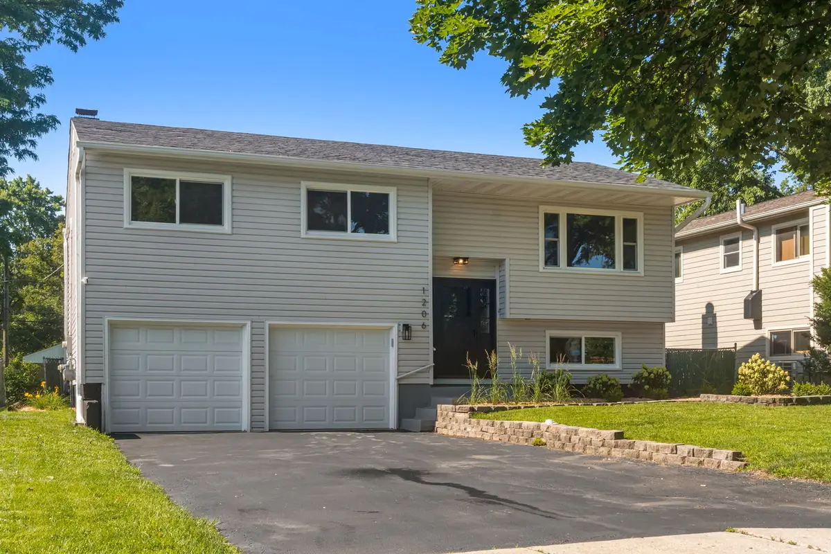 1206 Taft Avenue, Wheaton, IL 60189 - #1