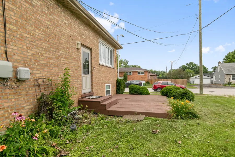 8901 Austin Avenue, Oak Lawn, IL 60453 - #3